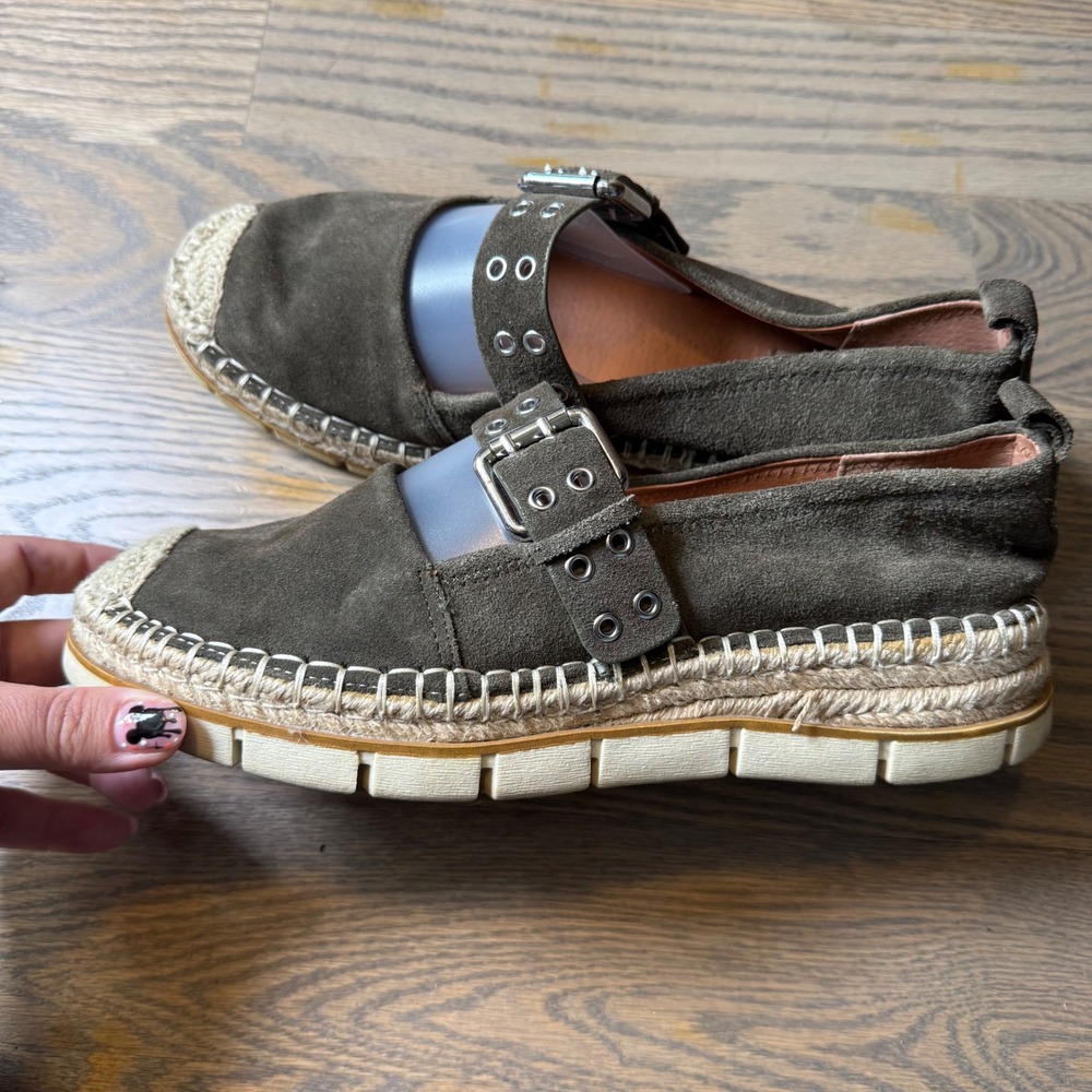 MIA Limited Edition Valery Olive Green Suede Grommet Espadrille Flats Mens 9